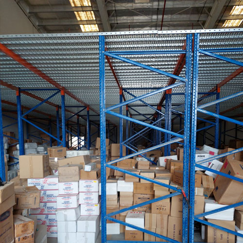 Heavy Duty Mezzanine Floor With Racking 1